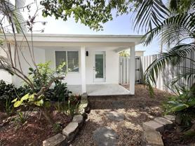 2201-3 NE 9th Ave #3 - Photo 1 of 1