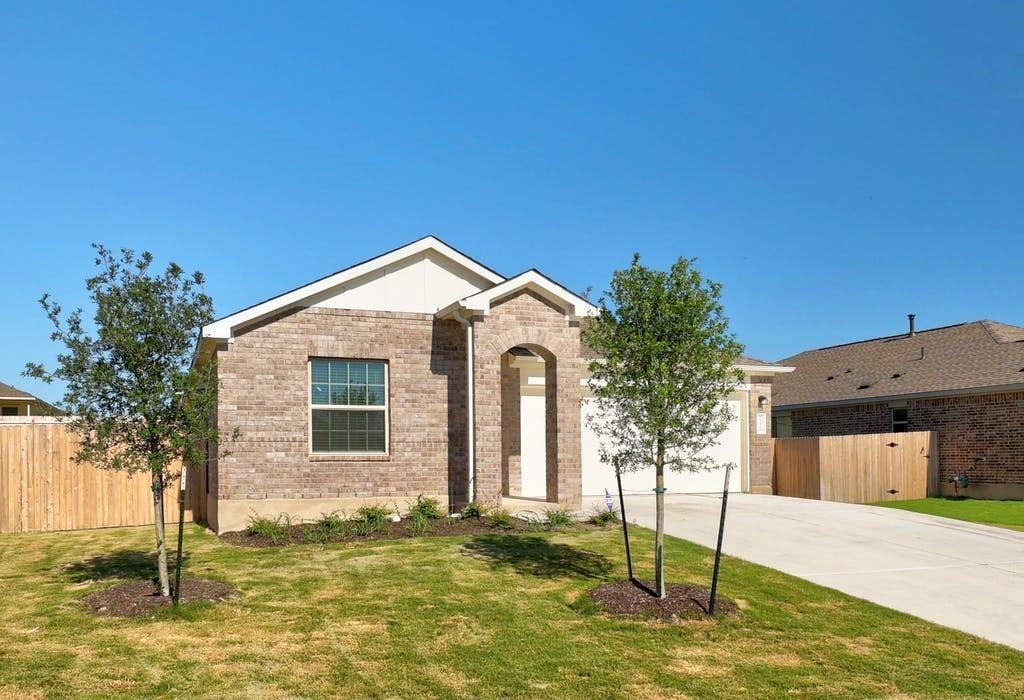 21416 Bird Wing Dr - Photo 3 of 25