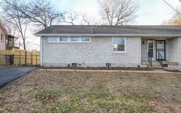 439 Capri Drive ##A - Photo 2 of 16