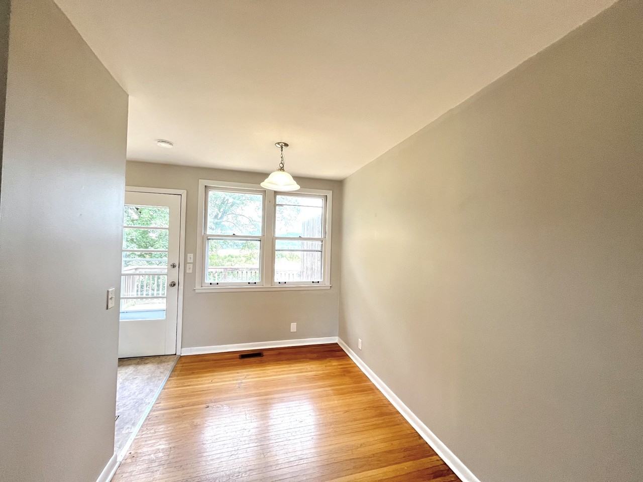 439 Capri Drive ##A - Photo 5 of 16