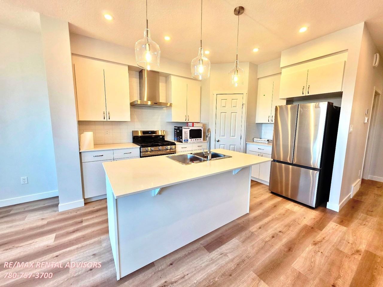 UPPER 2603 208 Street Northwest - Photo 3 of 23