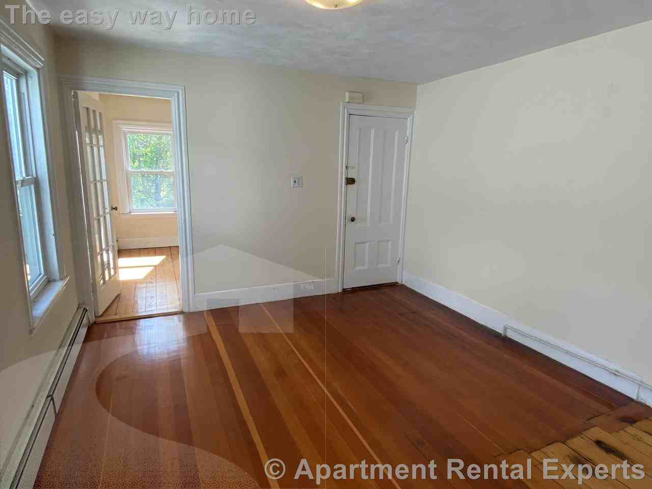 112 Thorndike St #2 - Photo 5 of 13