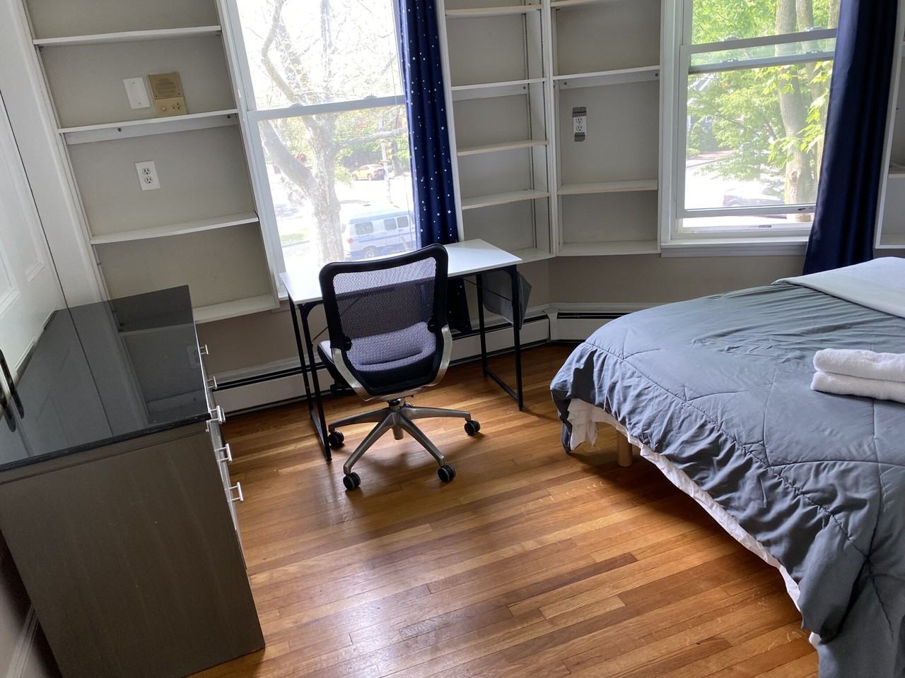 1003 Memorial Dr #2F - Photo 7 of 14