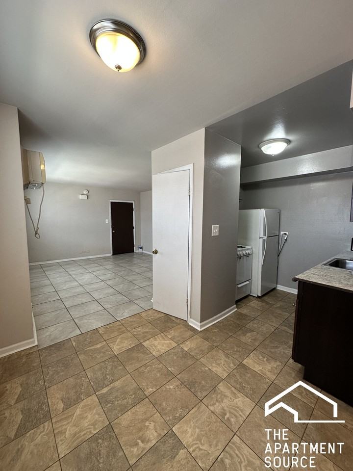 9612 Ivanhoe Ave #2 - Photo 3 of 10