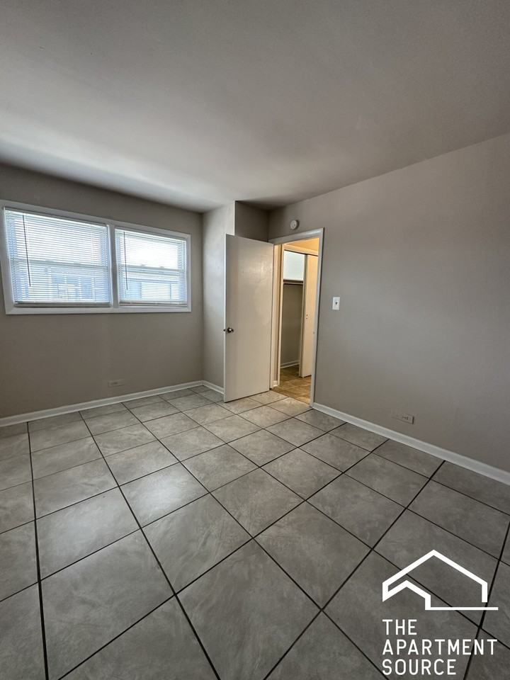 9612 Ivanhoe Ave #2 - Photo 7 of 10