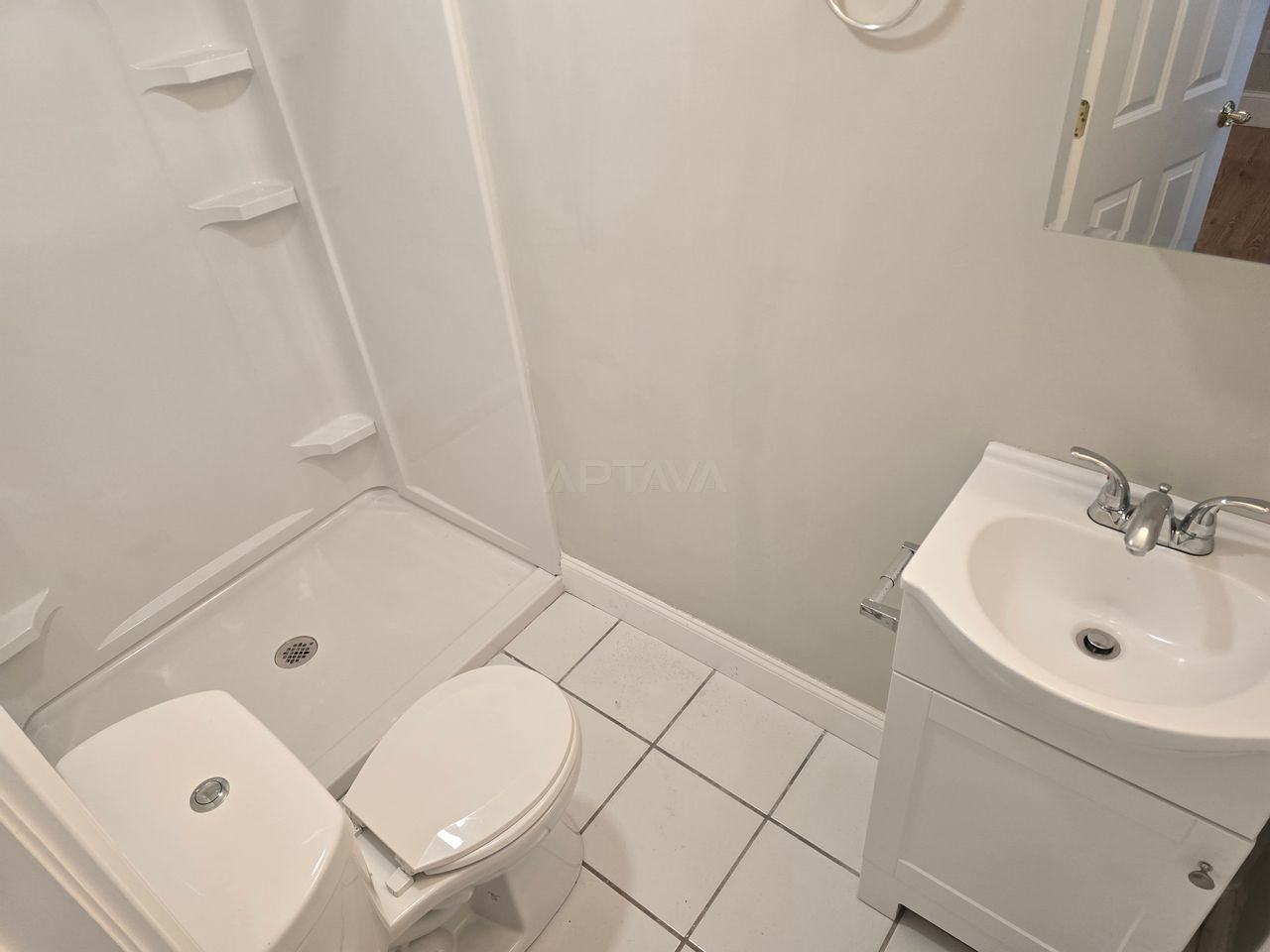 887 Broadway - Photo 2 of 17