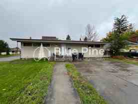 755 9th St - Photo 1 of 1