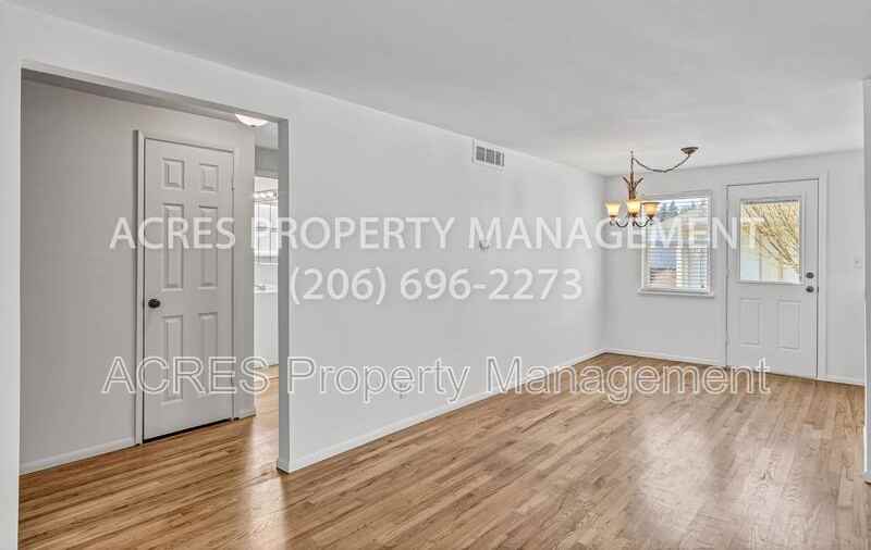 15515 Stone Ave N - Photo 6 of 23