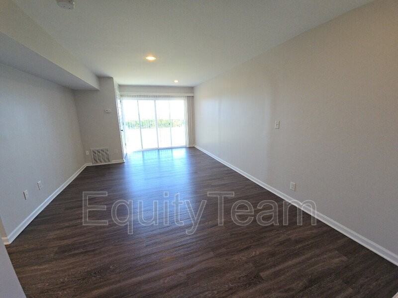 2600 Bushnell St #2 - Photo 4 of 20