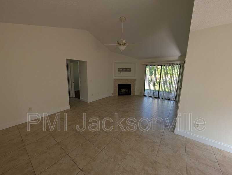 2257 Fairway Villas Ln N - Photo 5 of 19