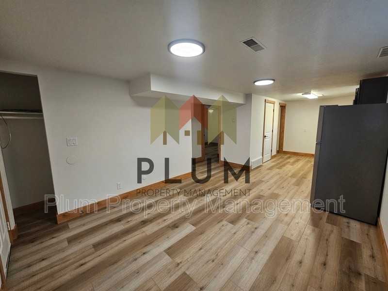 1909 S 14th St W - Photo 4 of 21