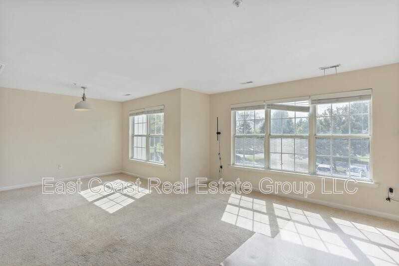 136 Wishing Star Ct #2C - Photo 3 of 19