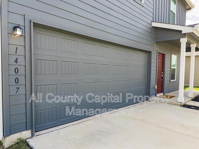 14007 Tordillo Dr - Photo 2 of 33