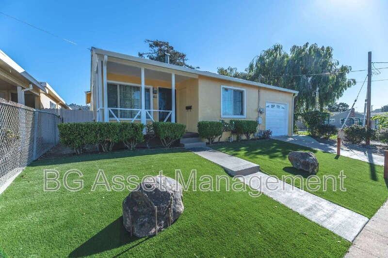 1428 Monterey St - Photo 2 of 34