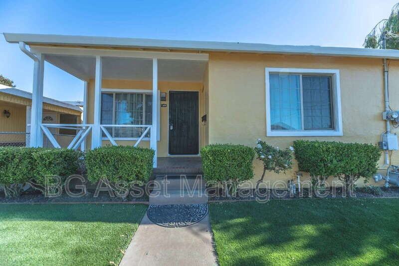 1428 Monterey St - Photo 3 of 34