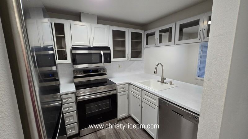 12515 Ne 116th St #B23 - Photo 5 of 17