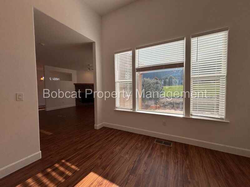 2437 Genoa Meadows Cir - Photo 6 of 50