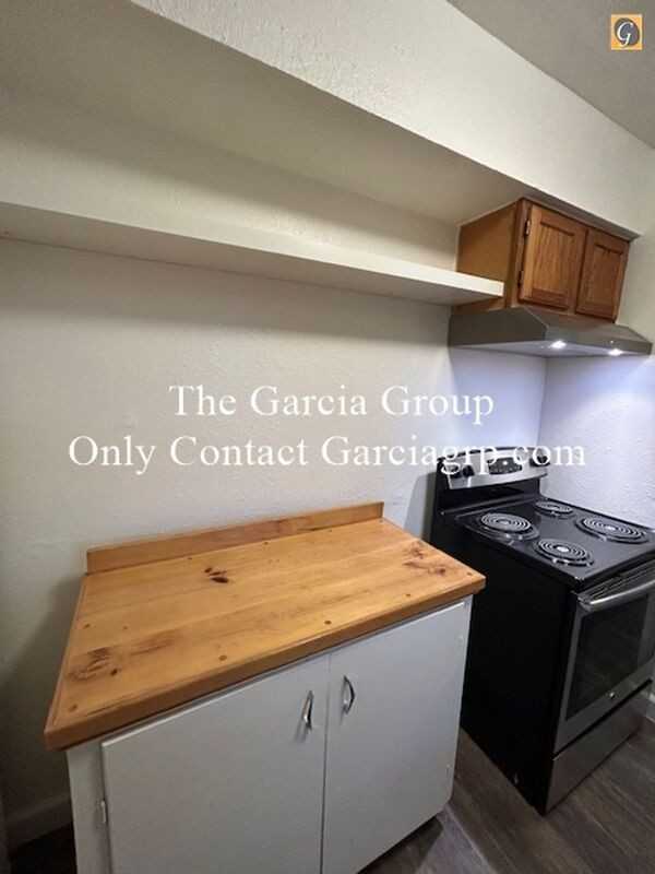 7805 Northeast Failing Street #3 - Photo 6 of 12