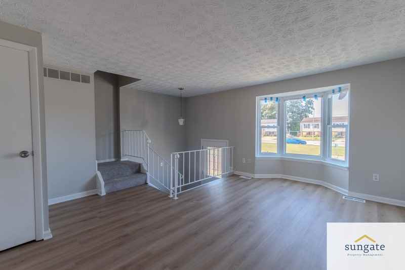 422 Machias Pl - Photo 2 of 19