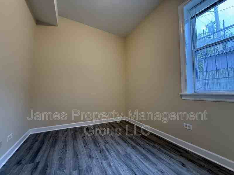 2213 W Washington Blvd - Photo 5 of 9