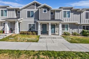 2786 N Airmen Ave - Photo 1 of 1