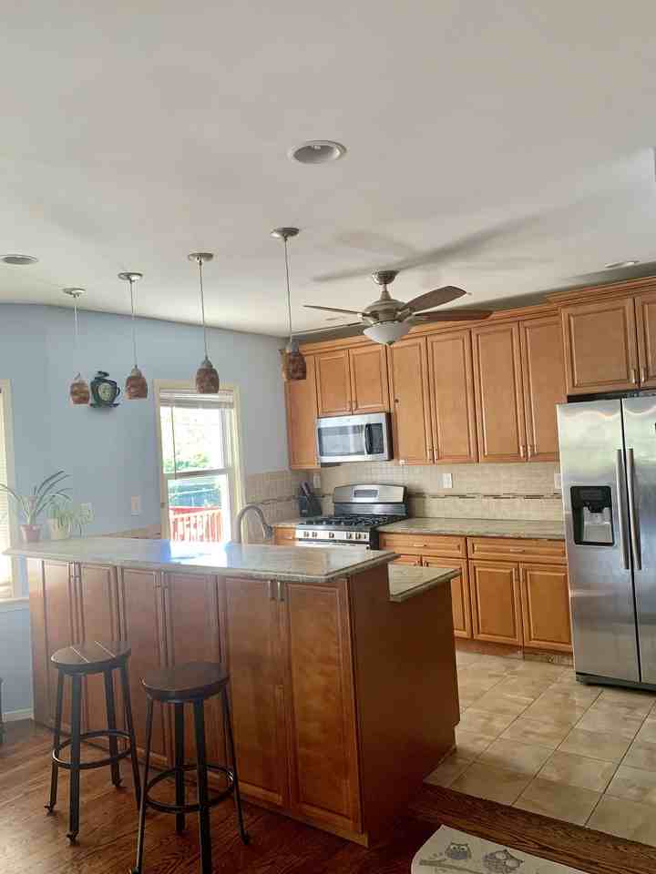 13452 175th St #1st - Photo 2 of 17