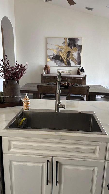 3015 Sw 135th Ave - Photo 7 of 20