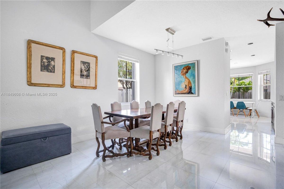 1570 Elm Grove Rd - Photo 4 of 17