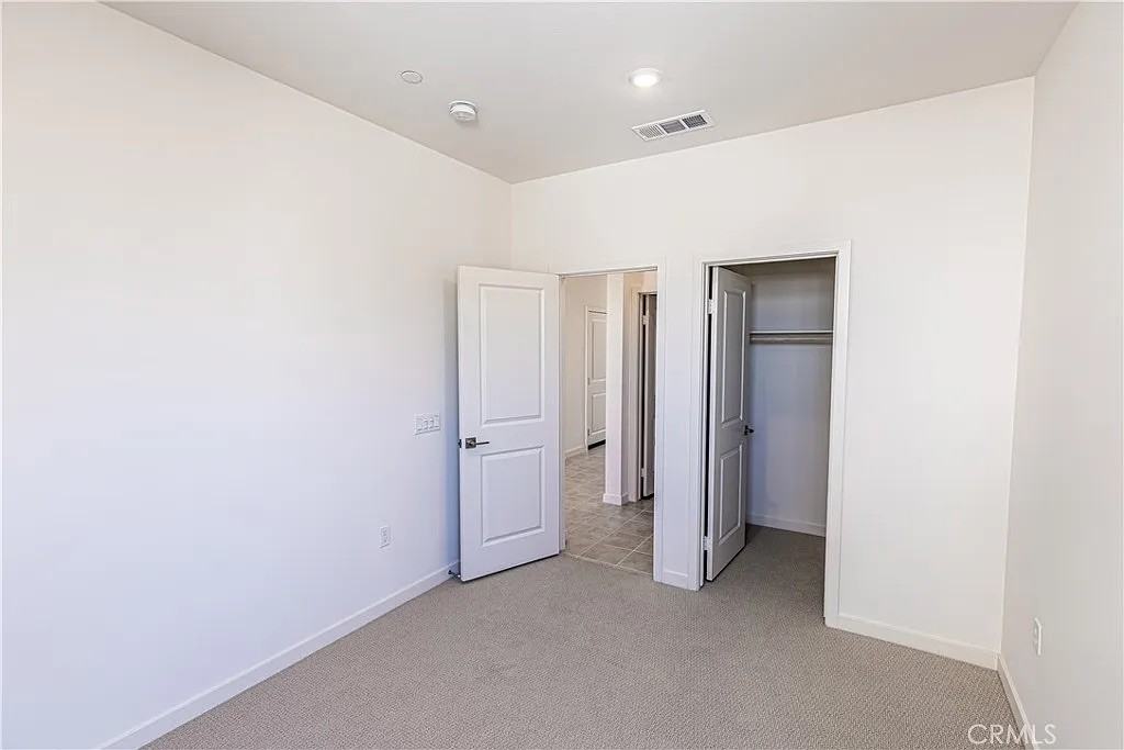 3472 E Emerald Dr - Photo 4 of 12