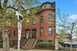 featured image of 797 E Broadway