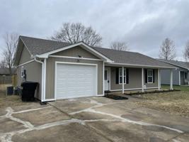 featured image of 15 Mcarthur Dr