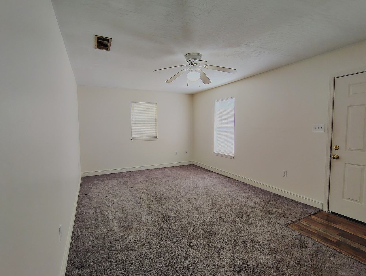 1699 Browns Bridge Rd #2 - Photo 3 of 32