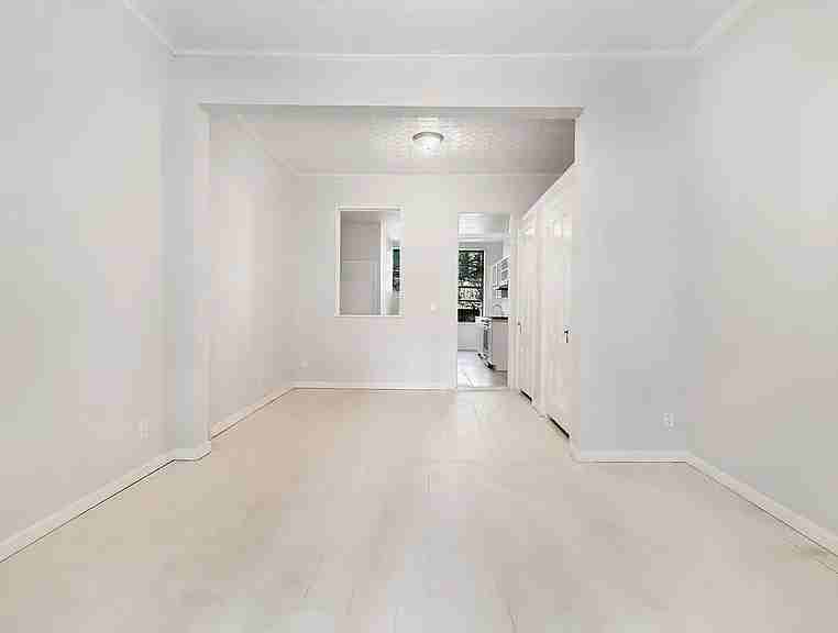 151 Grand St #3 - Photo 2 of 5