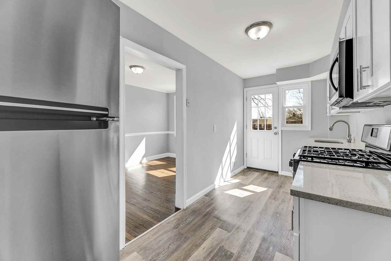8339 Wyton Rd - Photo 4 of 9