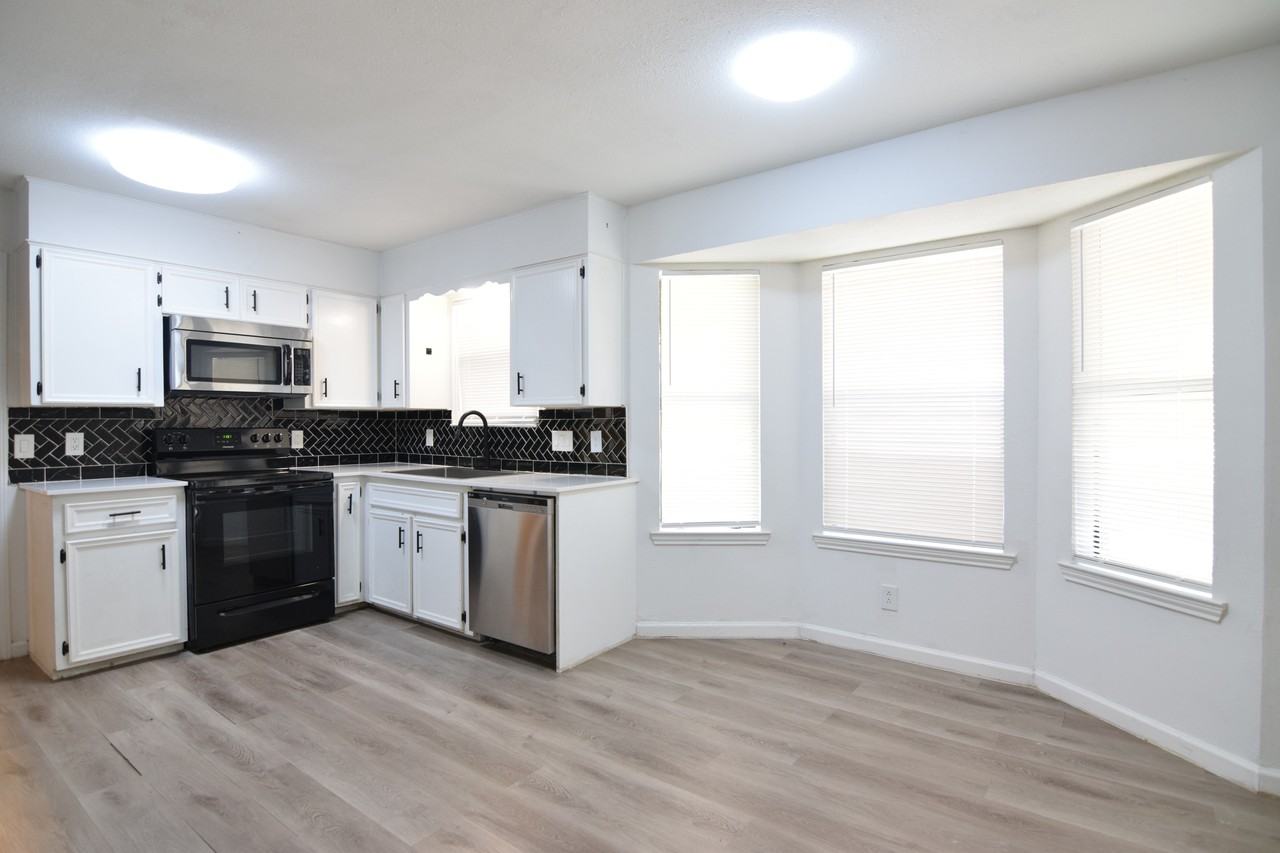 820 Cedar Ridge Drive - Photo 6 of 26