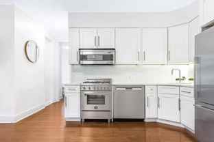 2451 38th St #7B - Photo 1 of 1
