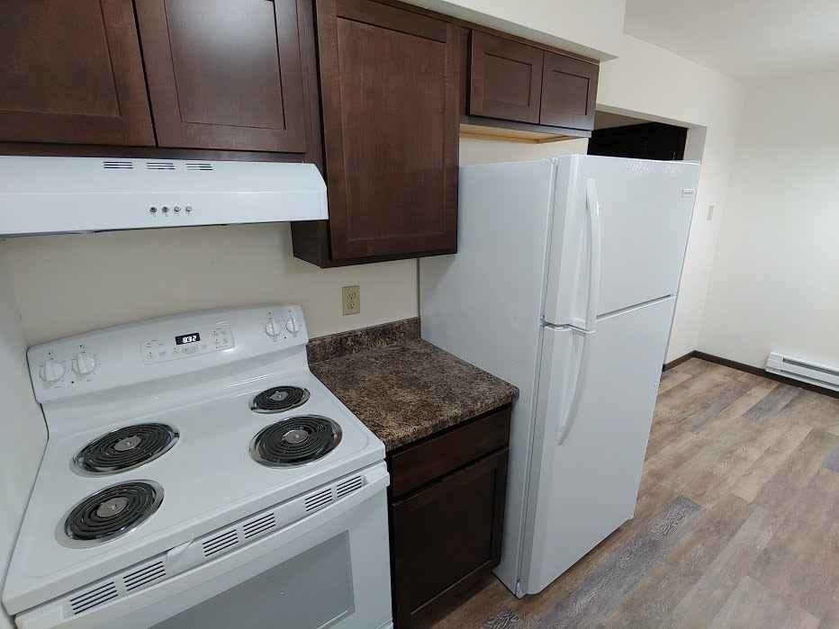 317-319 South St - Photo 2 of 19