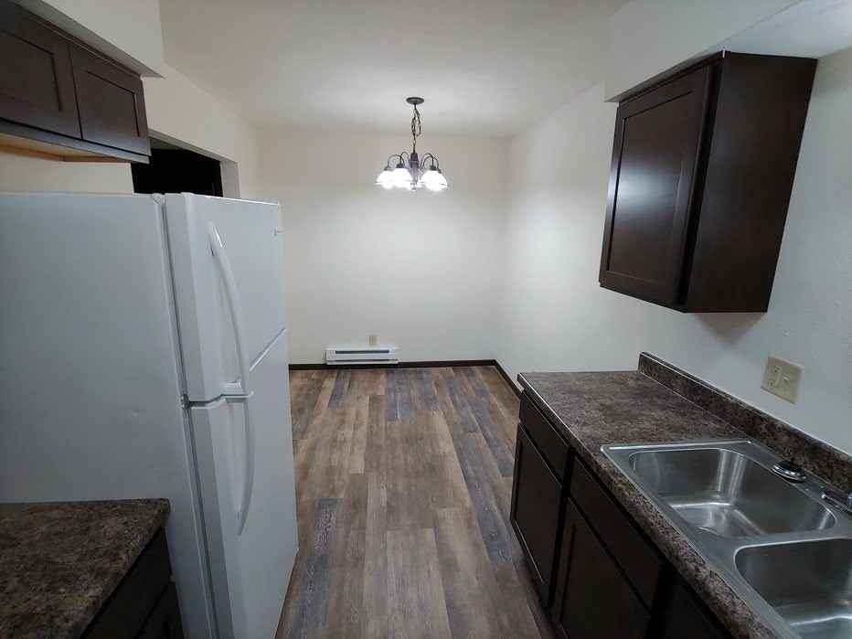 317-319 South St - Photo 4 of 19