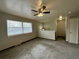 2469 S Saint Clair Ave - Photo 1 of 1