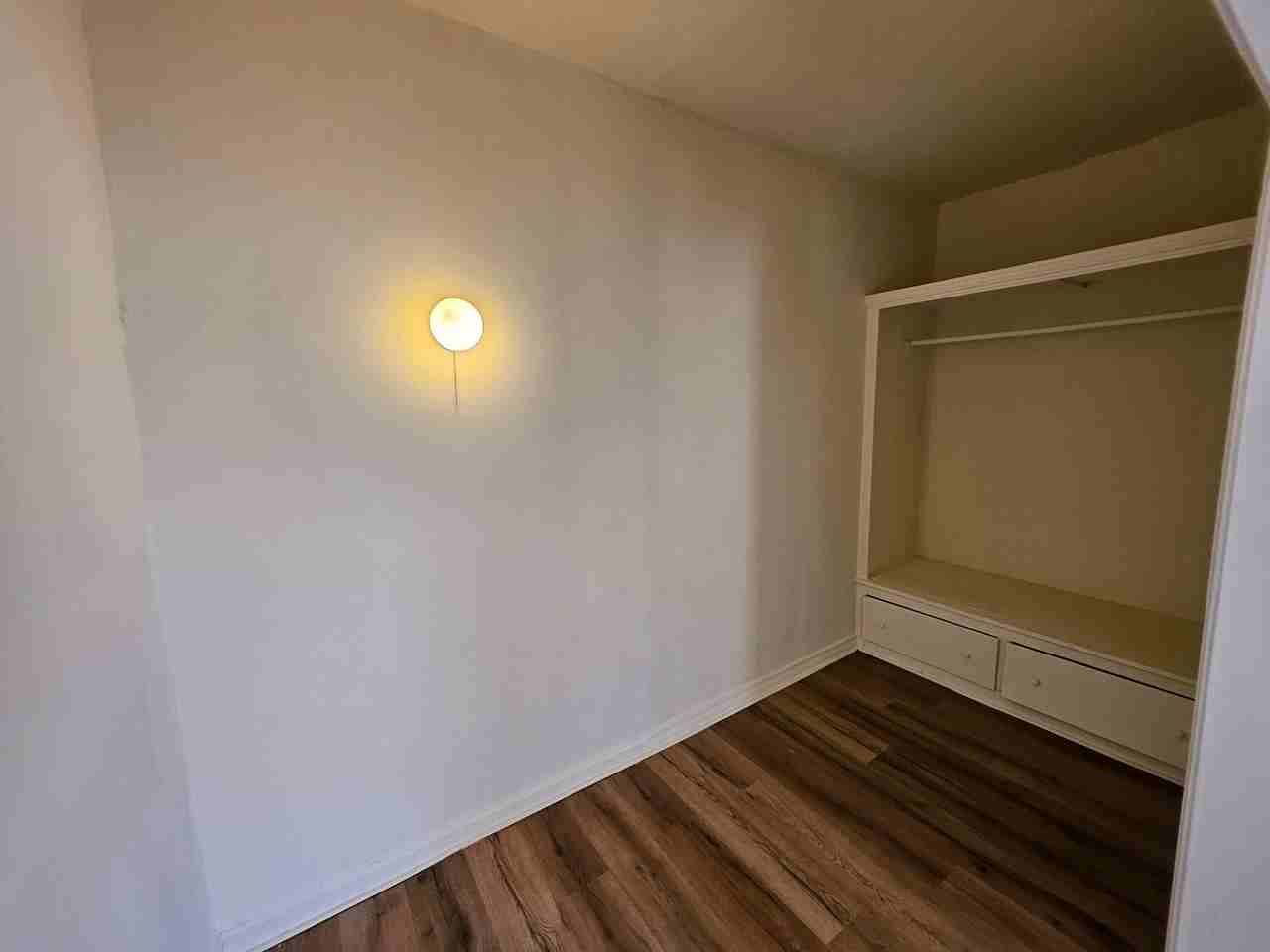 531 South Berendo Street - Photo 2 of 13