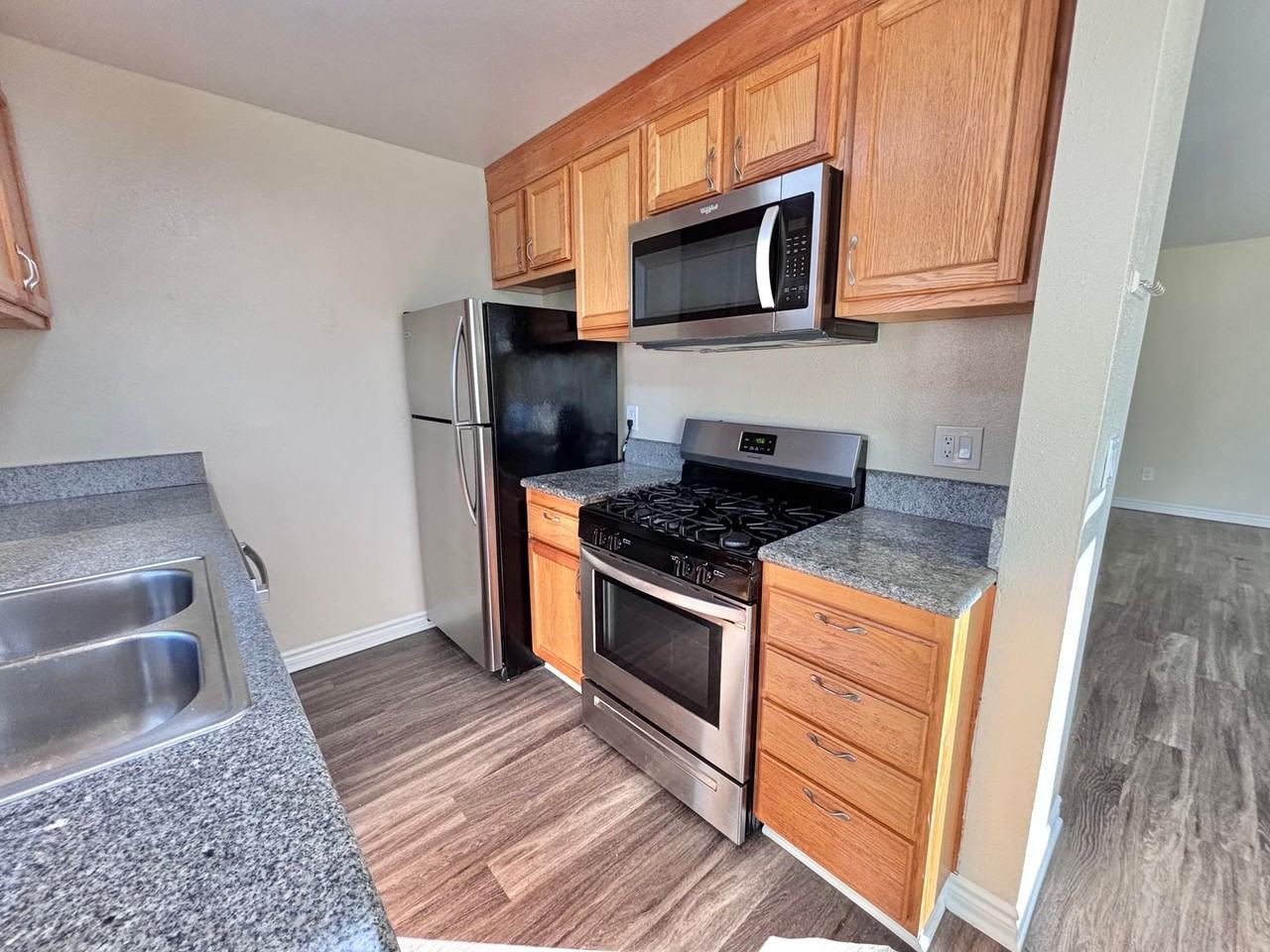 1800 N Alvarado St - Photo 6 of 19