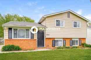 3044 Bennington Ave - Photo 1 of 1
