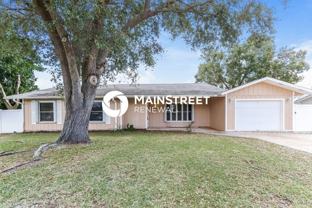 2449 Se Aneci St - Photo 1 of 1