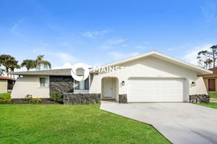 1318 Arrow St - Photo 1 of 1