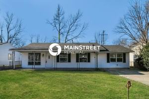 featured image of 11 Jamestown Dr