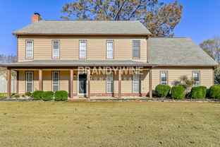 292 E Valleywood Dr #292E - Photo 1 of 1