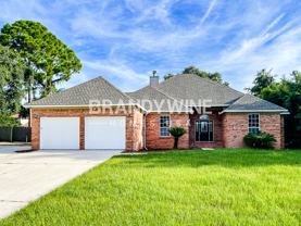 6847 Rivercrest Dr - Photo 1 of 1