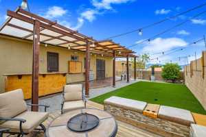 featured image of 13039 Calle Amapola