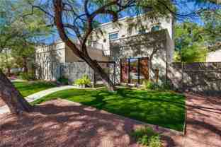 628 Edgebrook Dr - Photo 1 of 1