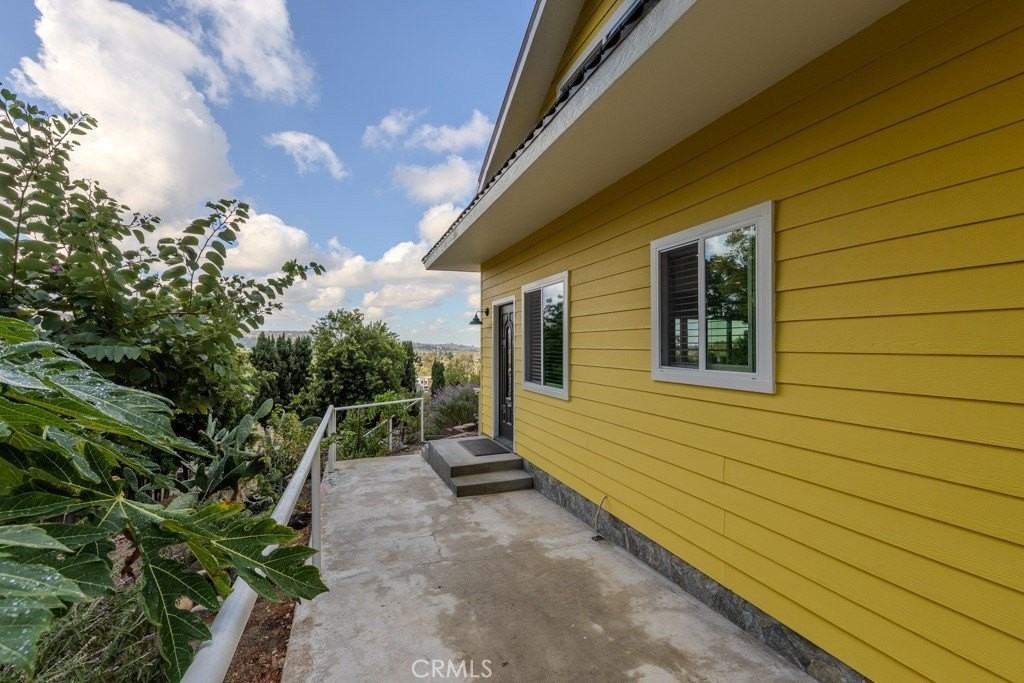 7655 E Silver Dollar Ln - Photo 5 of 47